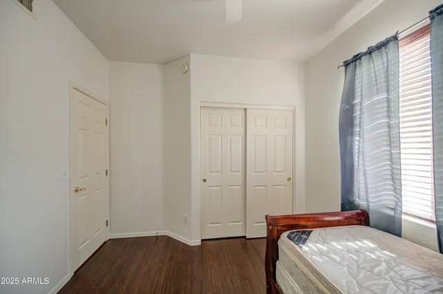 $2,000 | 8317 North 61st Lane, Glendale, AZ 85302