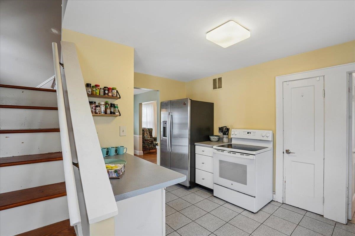 101 Avon Street Manchester, NH 03102 - Photo 19 of 44