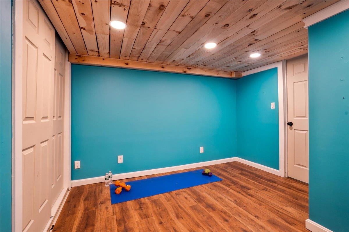 101 Avon Street Manchester, NH 03102 - Photo 32 of 44