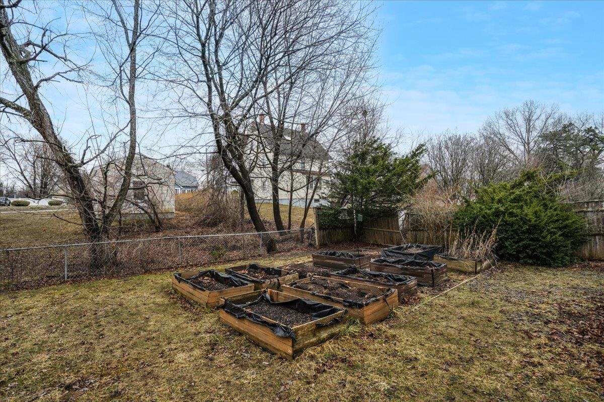 101 Avon Street Manchester, NH 03102 - Photo 38 of 44