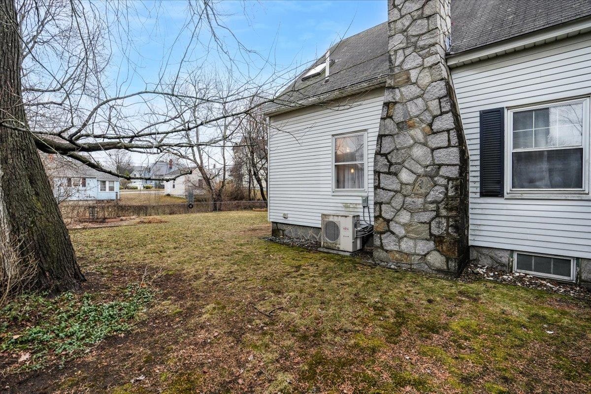 101 Avon Street Manchester, NH 03102 - Photo 43 of 44