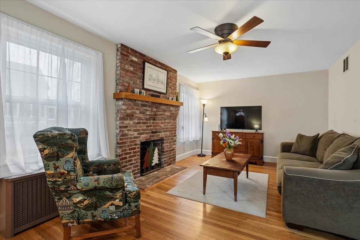 101 Avon Street Manchester, NH 03102 - Photo 5 of 44