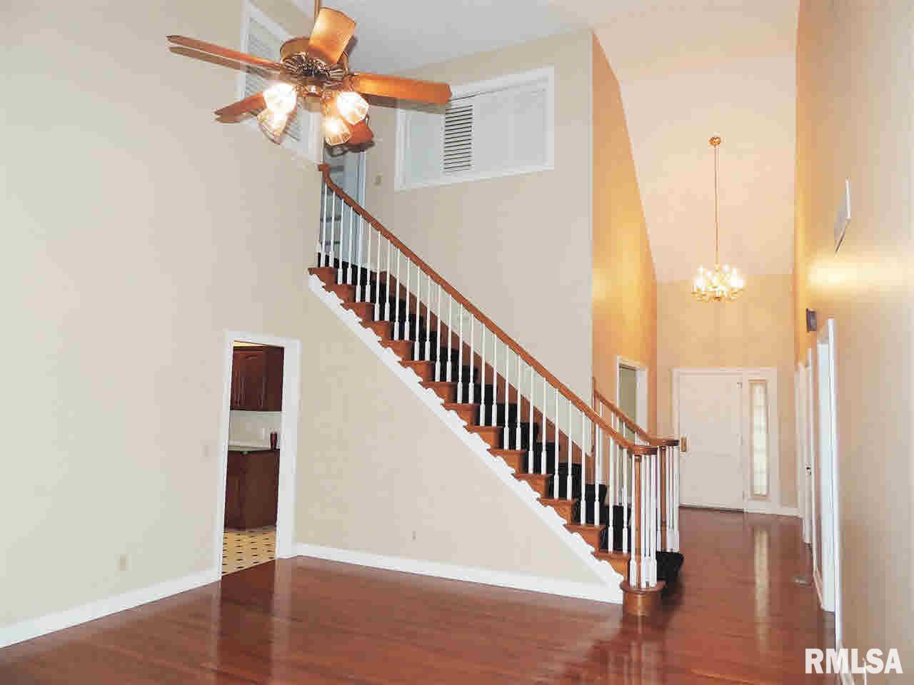 2553 Lincoln Road Bettendorf, IA 52722 - Photo 8 of 24 Gallery Image 8