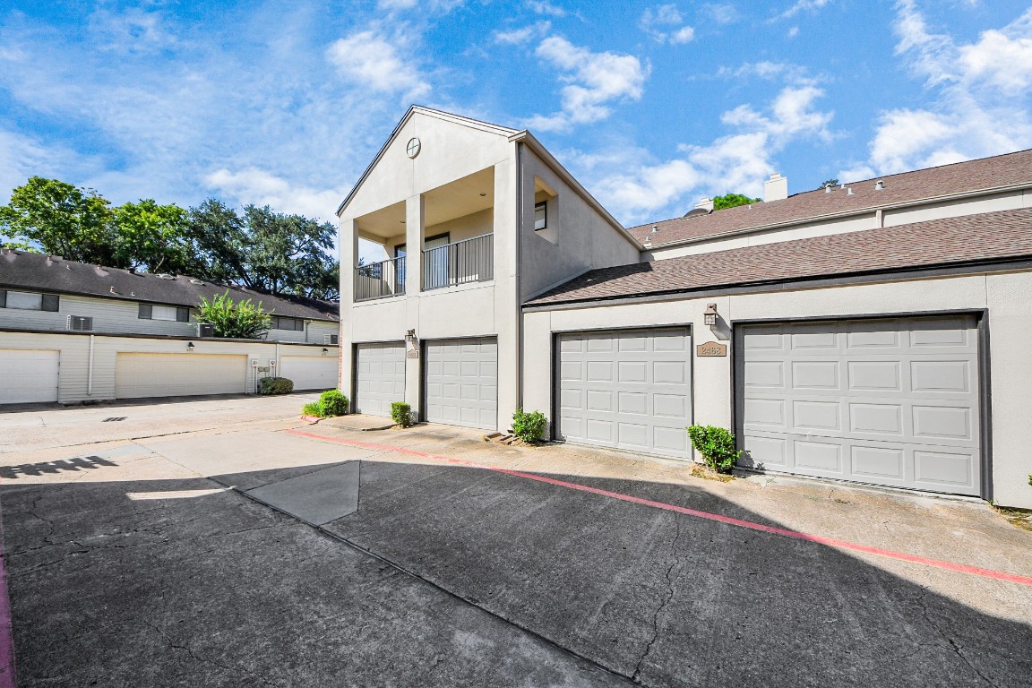 2468 Bering Drive Houston, TX 77057 - Photo 4 of 30 Convenient rear access with a private two-car garage.