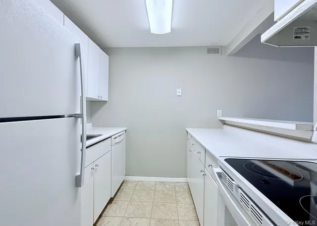 $2,675 | 123 Mamaroneck Avenue, Unit 618, Mamaroneck, NY 10543