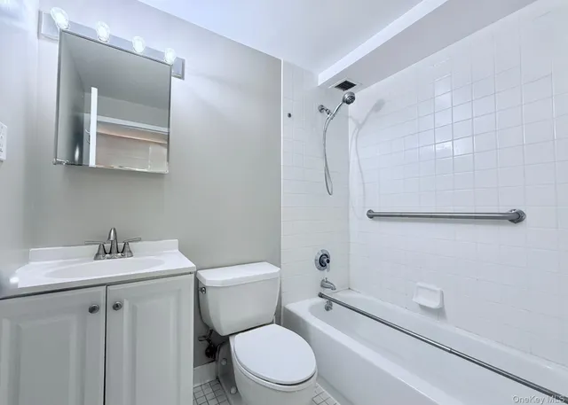 $2,675 | 123 Mamaroneck Avenue, Unit 618, Mamaroneck, NY 10543