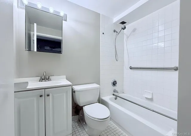 $2,675 | 123 Mamaroneck Avenue, Unit 618, Mamaroneck, NY 10543