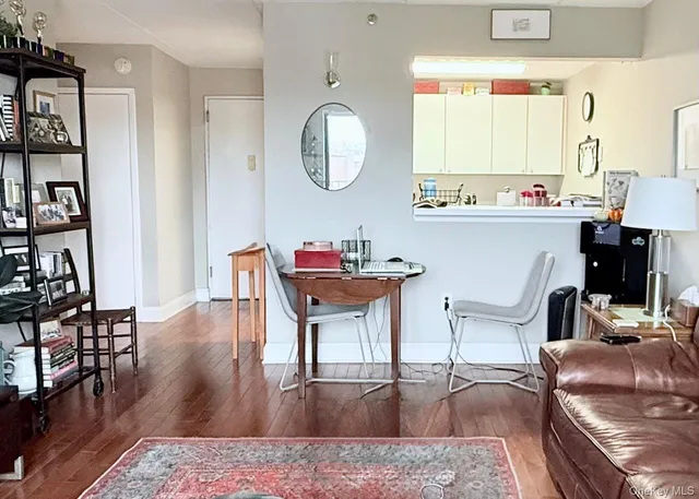 $2,675 | 123 Mamaroneck Avenue, Unit 618, Mamaroneck, NY 10543