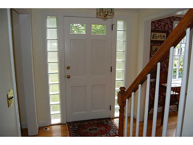 15 Lee Road Barrington, RI 02806 - Photo 2 of 18 Exterior Front.