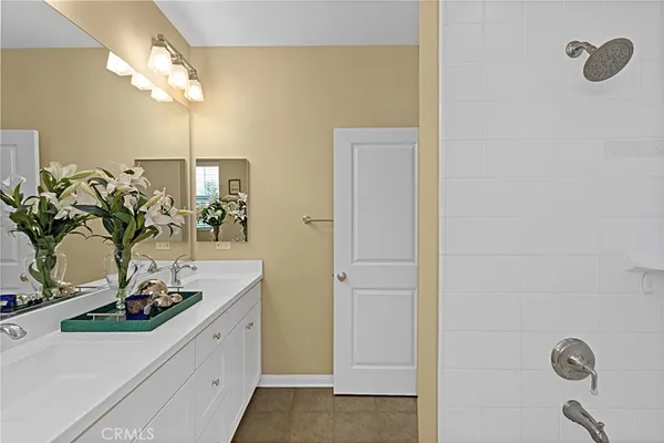 $1,748,000 | 79 Island Coral, Irvine, CA 92620