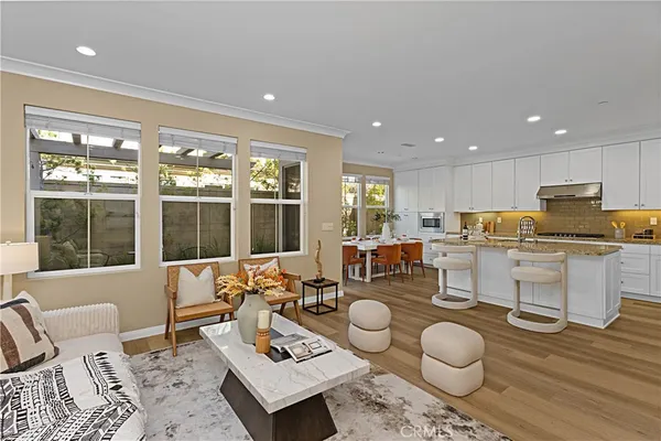 $1,748,000 | 79 Island Coral, Irvine, CA 92620