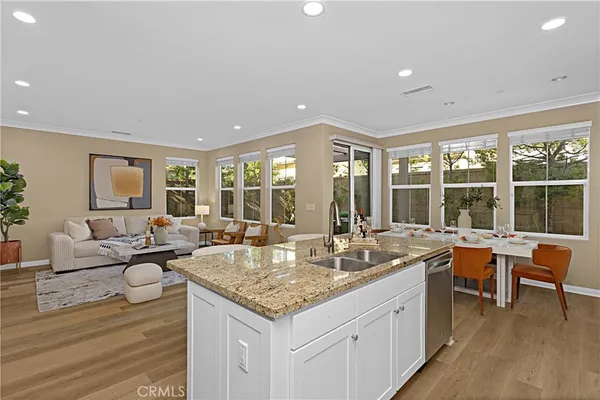 $1,748,000 | 79 Island Coral, Irvine, CA 92620