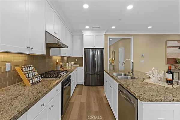 $1,748,000 | 79 Island Coral, Irvine, CA 92620