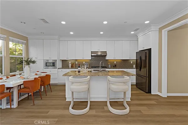 $1,748,000 | 79 Island Coral, Irvine, CA 92620