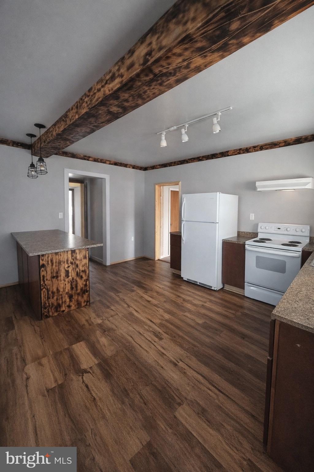 1130 Moore Street Huntingdon, PA 16652 - Photo 2 of 17 Downstairs unit kitchen