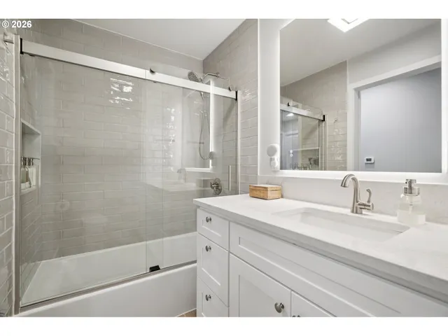 $595,000 | 625 Southwest Miller Court, Gresham, OR 97080