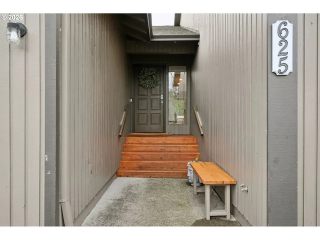 $595,000 | 625 Southwest Miller Court, Gresham, OR 97080