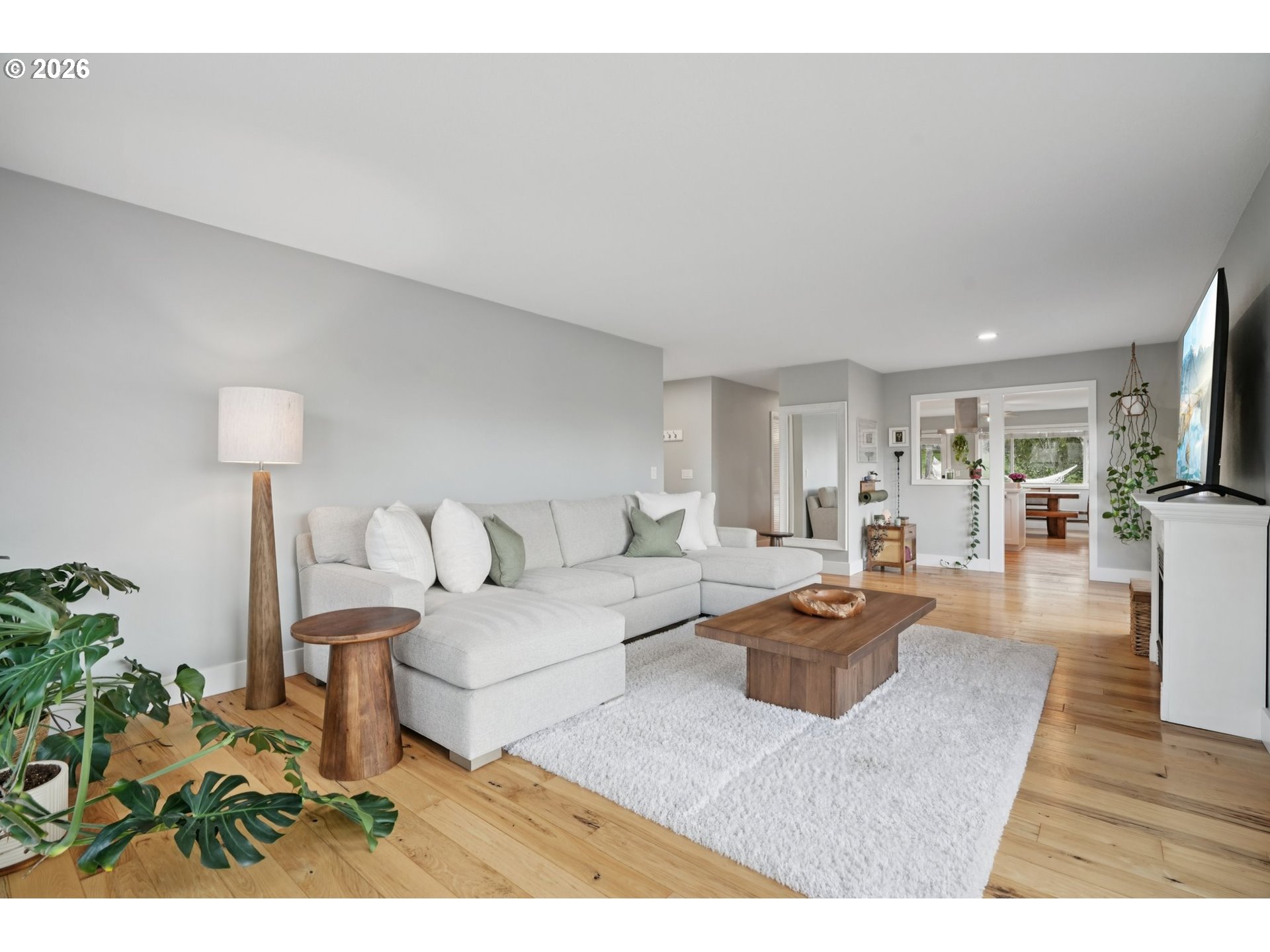 625 Southwest Miller Court Gresham, OR 97080 - Photo 7 of 44