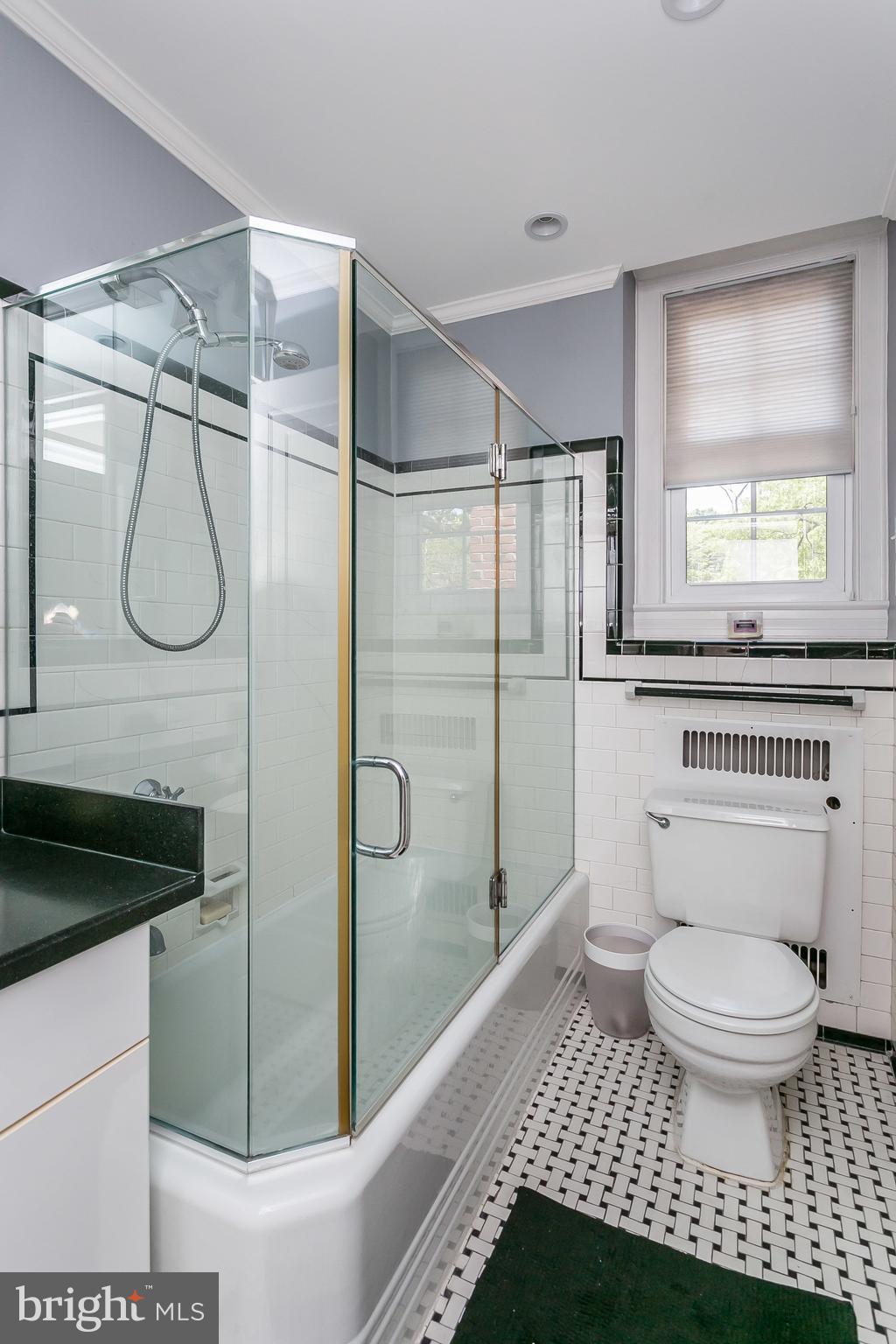 221 Ridgemede Road, Unit 205 Baltimore, MD 21210 - Photo 21 of 26 Bath