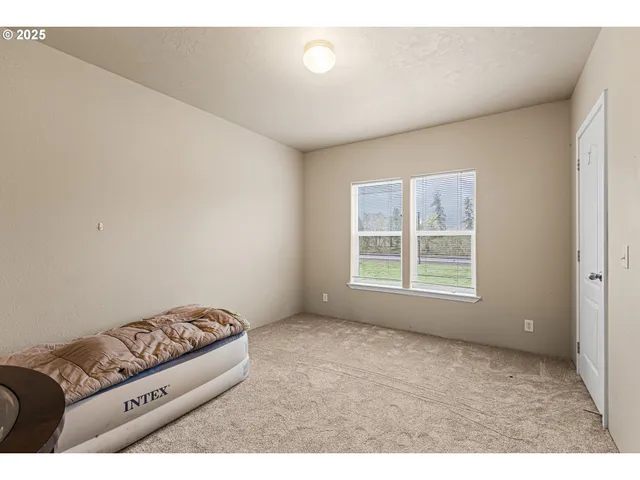 $300,000 | 22170 Tiller Trail Highway, Days Creek, OR 97429