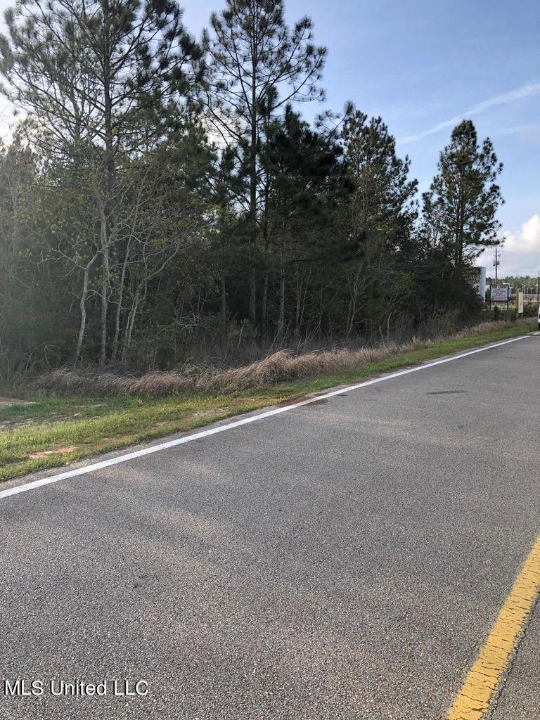 Ms-63 Moss Point, MS 39563 - Photo 2 of 15 20210915122643991941000000-o