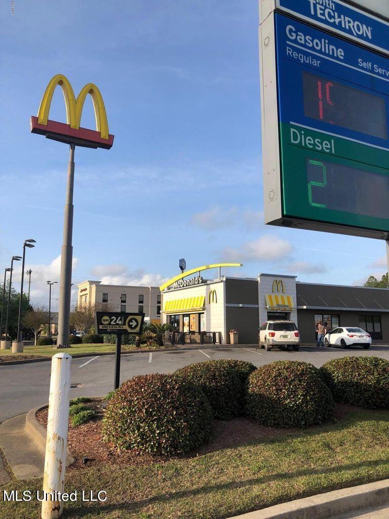 Ms-63 Moss Point, MS 39563 - Photo 5 of 15 20210915112830064162000000-o