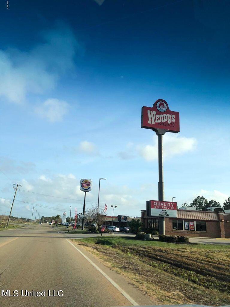 Ms-63 Moss Point, MS 39563 - Photo 10 of 15 20210915124947495466000000-o