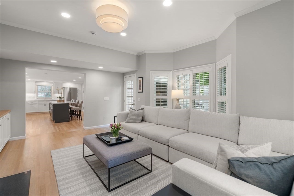 21 Madison Road Wellesley, MA 02481 - Photo 11 of 35