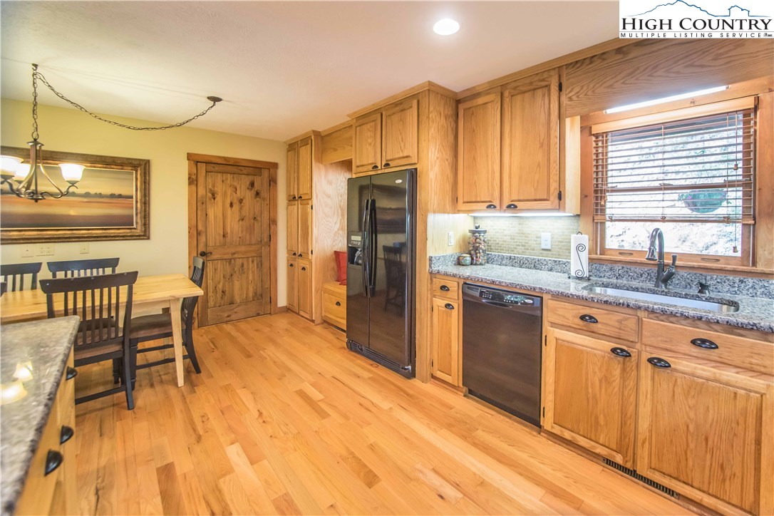 146 Earnest Brown Road Boone, NC 28607 - Photo 13 of 27