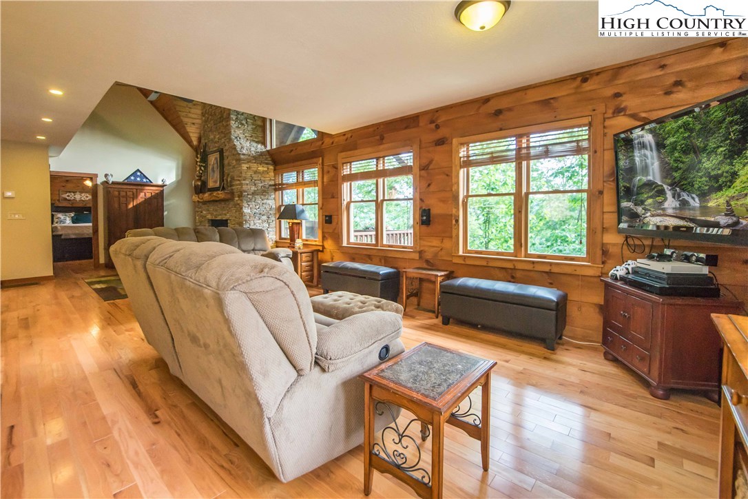 146 Earnest Brown Road Boone, NC 28607 - Photo 6 of 27