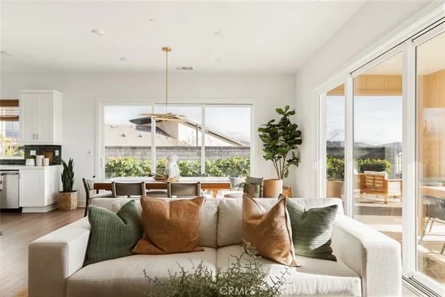 $8,800 | 502 Sunrise Road, Rancho Mission Viejo, CA 92694