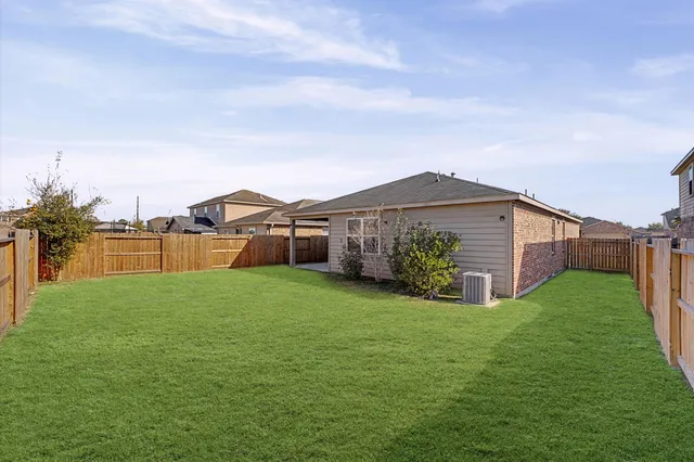 $260,000 | 5114 Harbor Palm Drive, Rosenberg, TX 77469