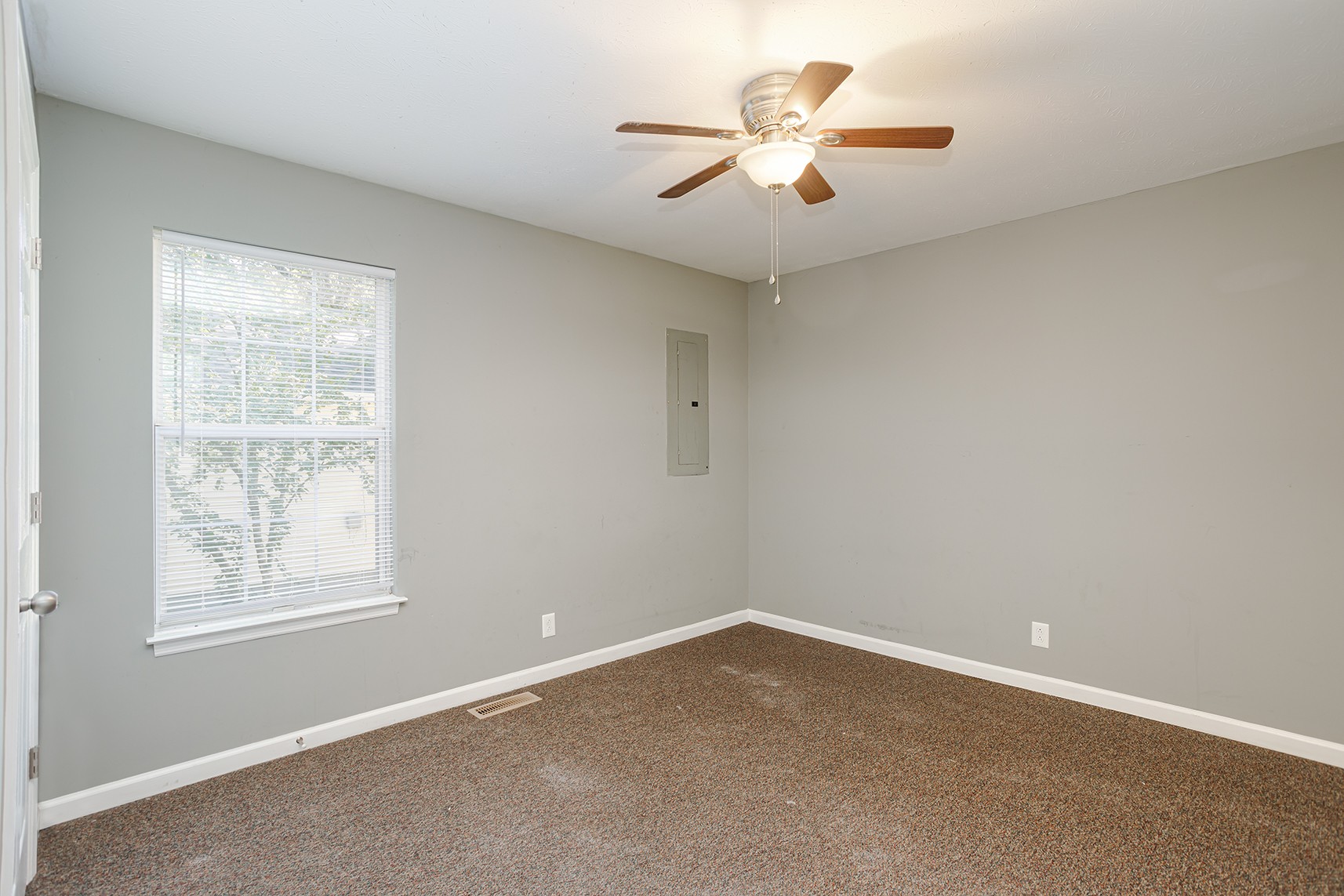 302 Durrett Street Springfield, TN 37172 - Photo 8 of 10 Gallery Image 8