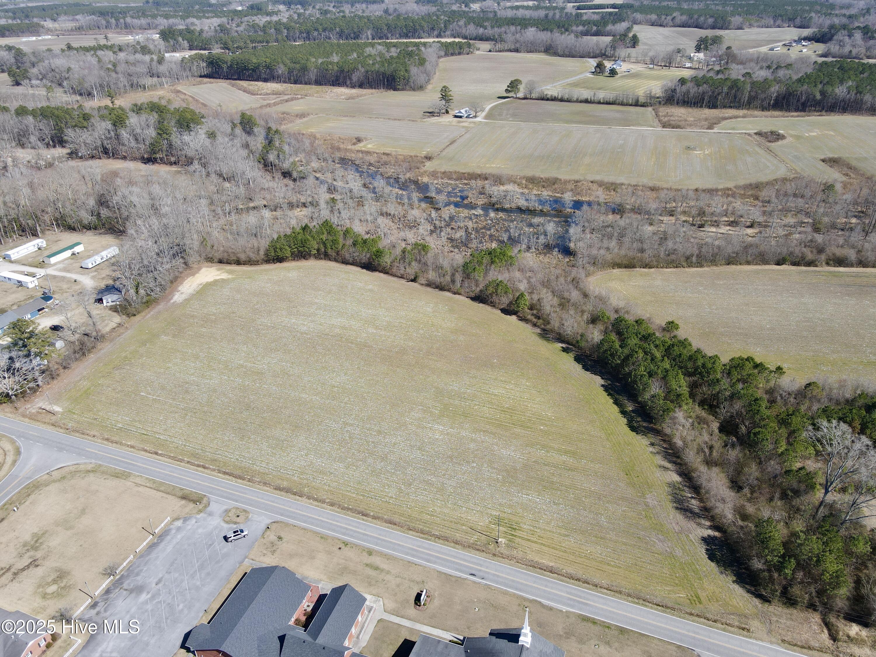 8047 Bear Grass Road Williamston, NC 27892 - Photo 2 of 8 Front of Property