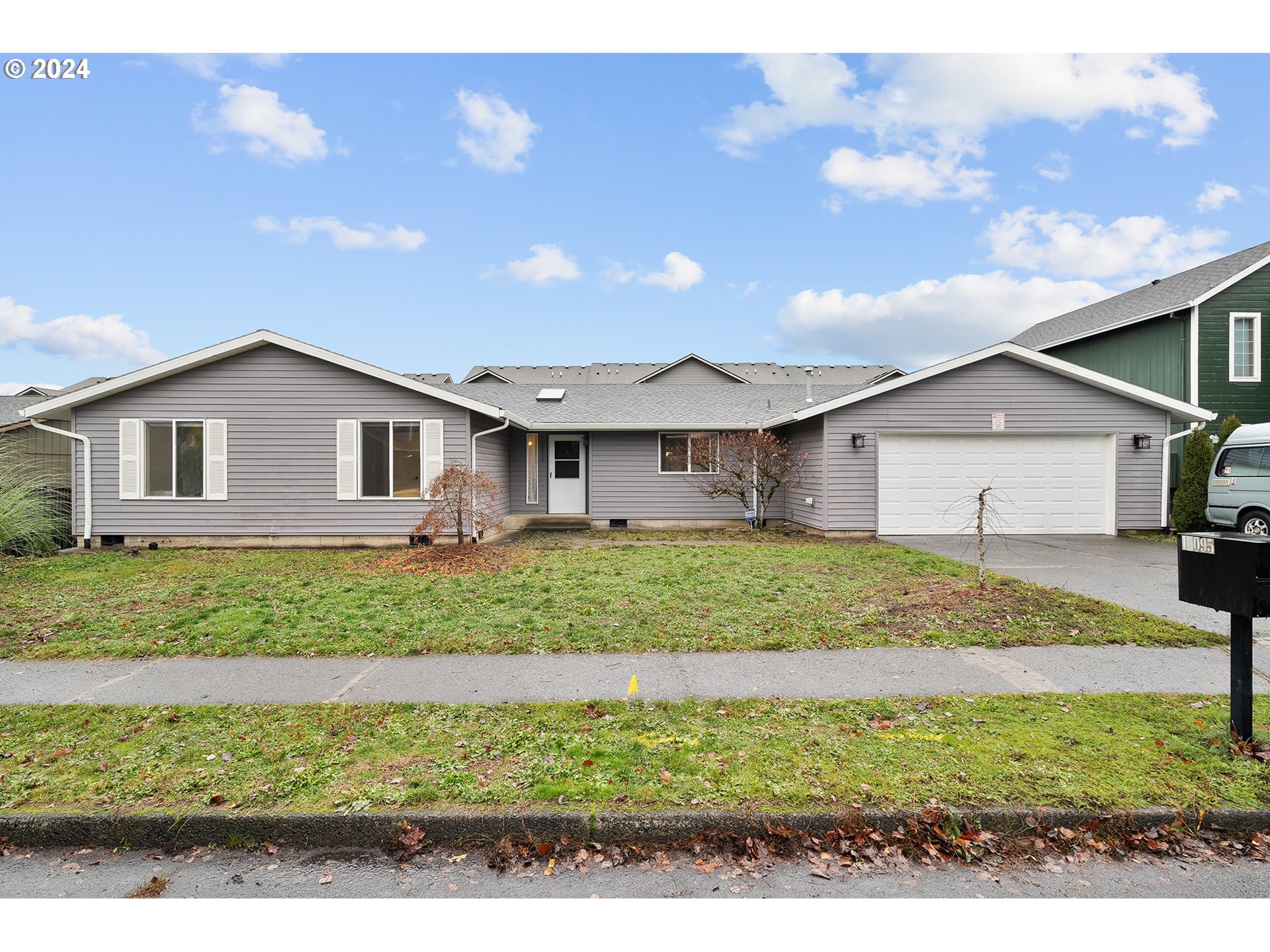 18095 Bluff Road Sandy, OR 97055 - Photo 1 of 47 Gallery Image 1