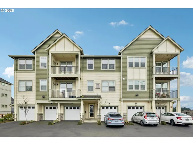 $255,000 | 17168 Southwest Snowdale Street, Unit H102, Beaverton, OR 97007