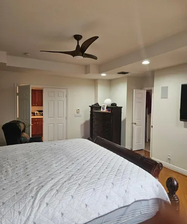 $1,298,800 | 13382 Lakepointe Circle, Cooper City, FL 33330