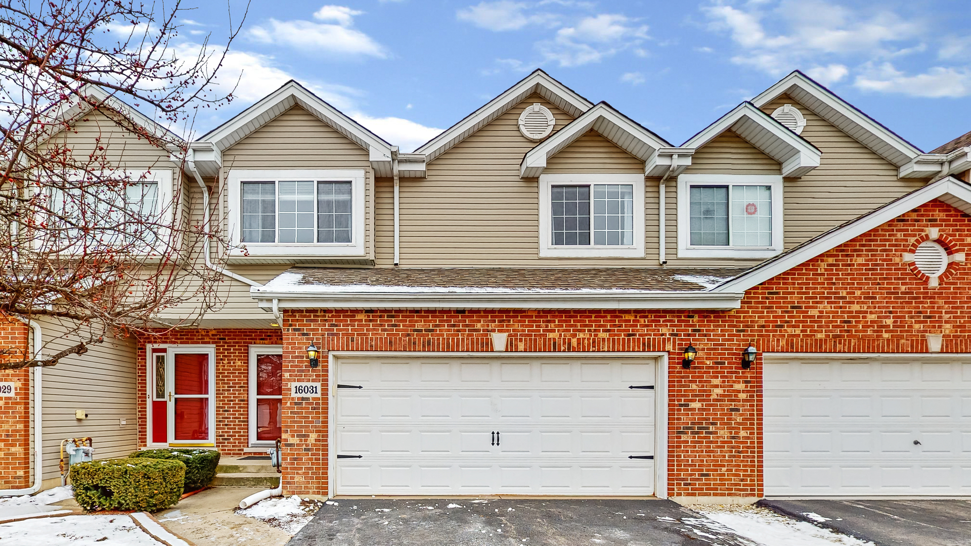 16031 Golf View Drive Lockport, IL 60441 - Photo 1 of 23 front view of house