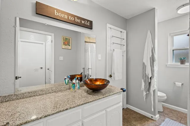 $347,500 | 6533 Circleview Drive, North Richland Hills, TX 76180