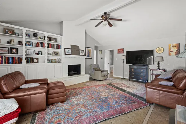 $347,500 | 6533 Circleview Drive, North Richland Hills, TX 76180