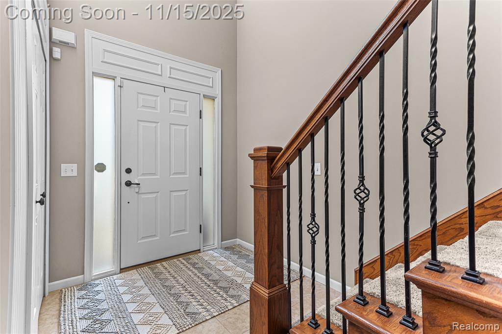 2914 Hartline Drive Rochester Hills, MI 48309 - Photo 5 of 43