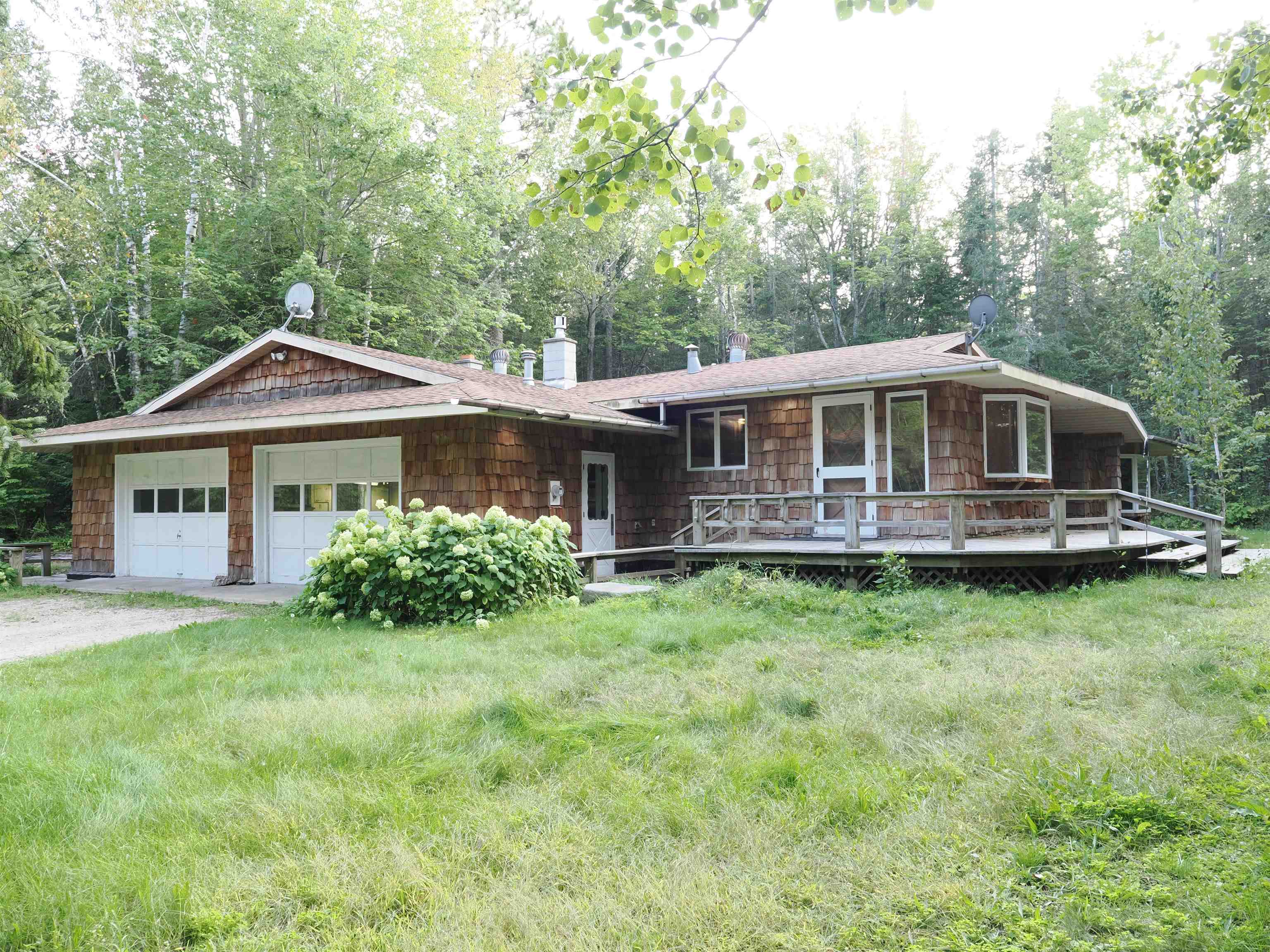 2885 Highway 23 Cheboygan, MI 49721 - Photo 1 of 41