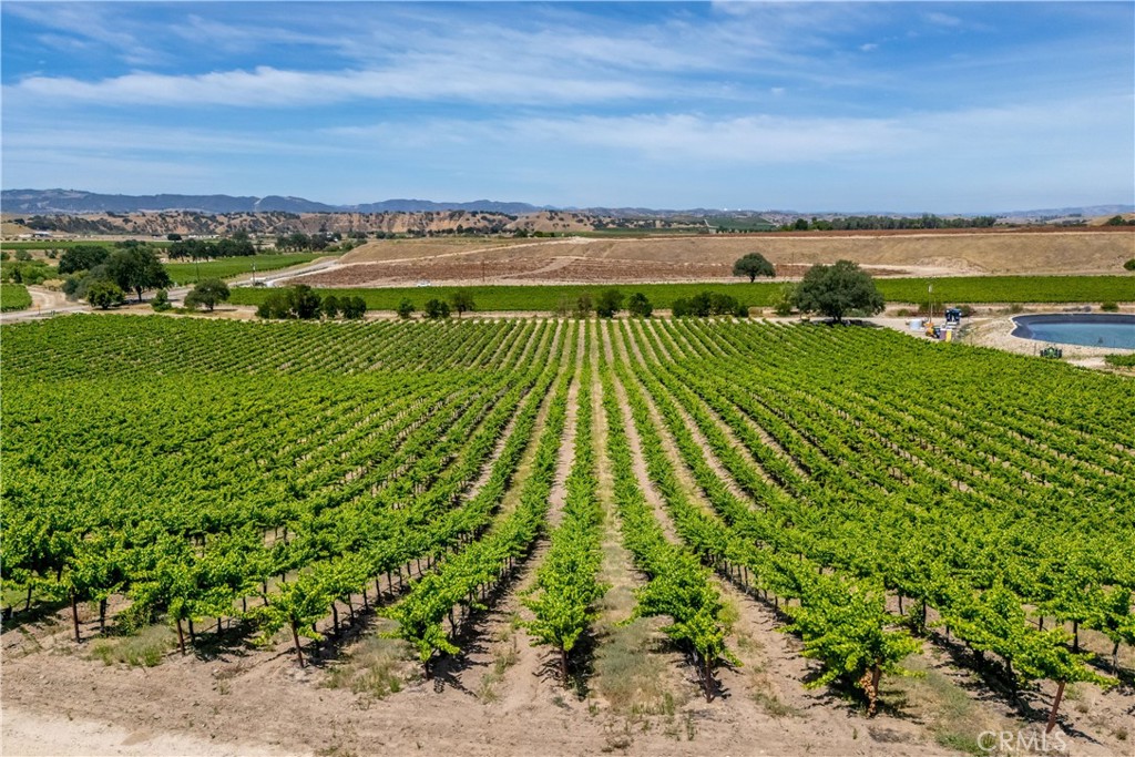 7160 Estrella Road San Miguel, CA 93451 - Photo 26 of 28