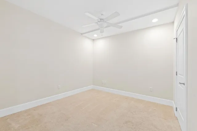 $1,600 | 400 West North Street, Unit 1214, Raleigh, NC 27603