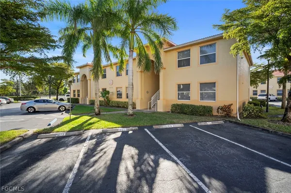 $1,350 | 4241 Bellasol Circle, Unit 1924, Fort Myers, FL 33916