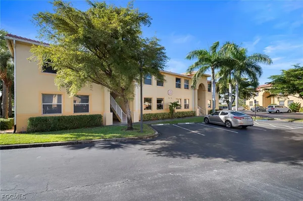 $1,350 | 4241 Bellasol Circle, Unit 1924, Fort Myers, FL 33916