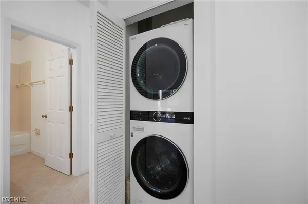 $1,350 | 4241 Bellasol Circle, Unit 1924, Fort Myers, FL 33916
