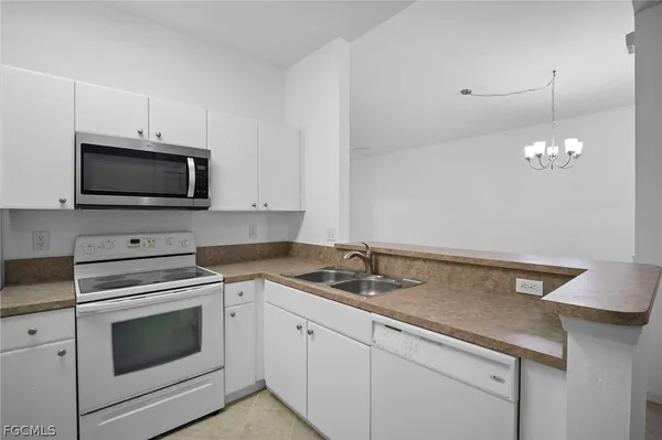 $1,350 | 4241 Bellasol Circle, Unit 1924, Fort Myers, FL 33916