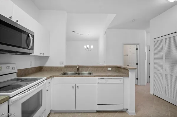 $1,350 | 4241 Bellasol Circle, Unit 1924, Fort Myers, FL 33916