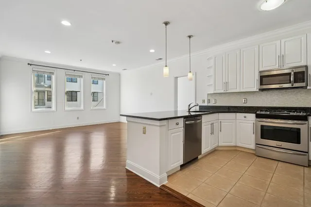 $4,750 | 915 Madison Street, Unit 5B, Hoboken, NJ 07030